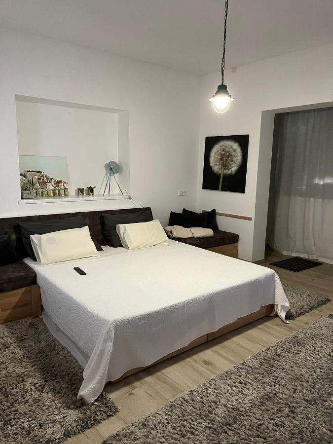 Romantic Apartments Šibenik Exteriör bild